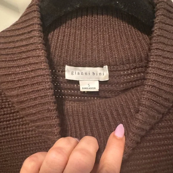 Gianni Bini Brown Cowl Neck Sweater - Picture 2 of 4